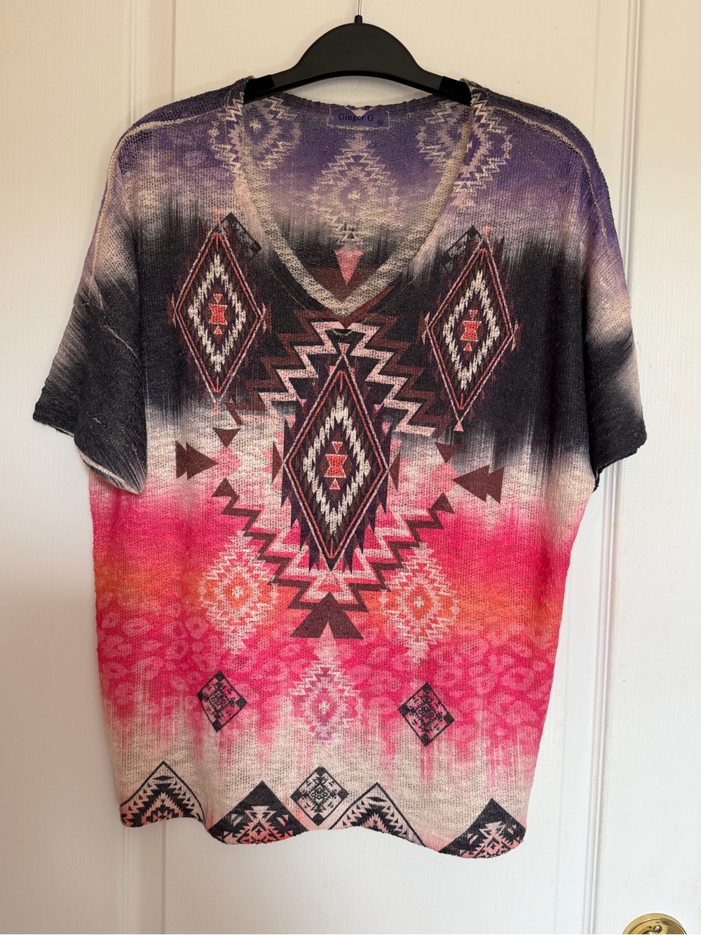 Women’s V-Neck Short Sleeve Tee Shirt Size M Deal of the Day